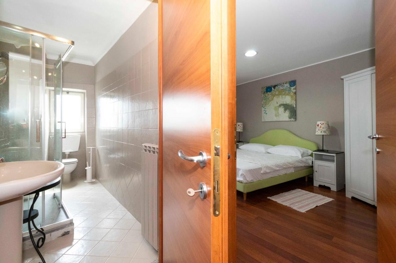 San Salvario Apt With Balcony Turin Exterior foto