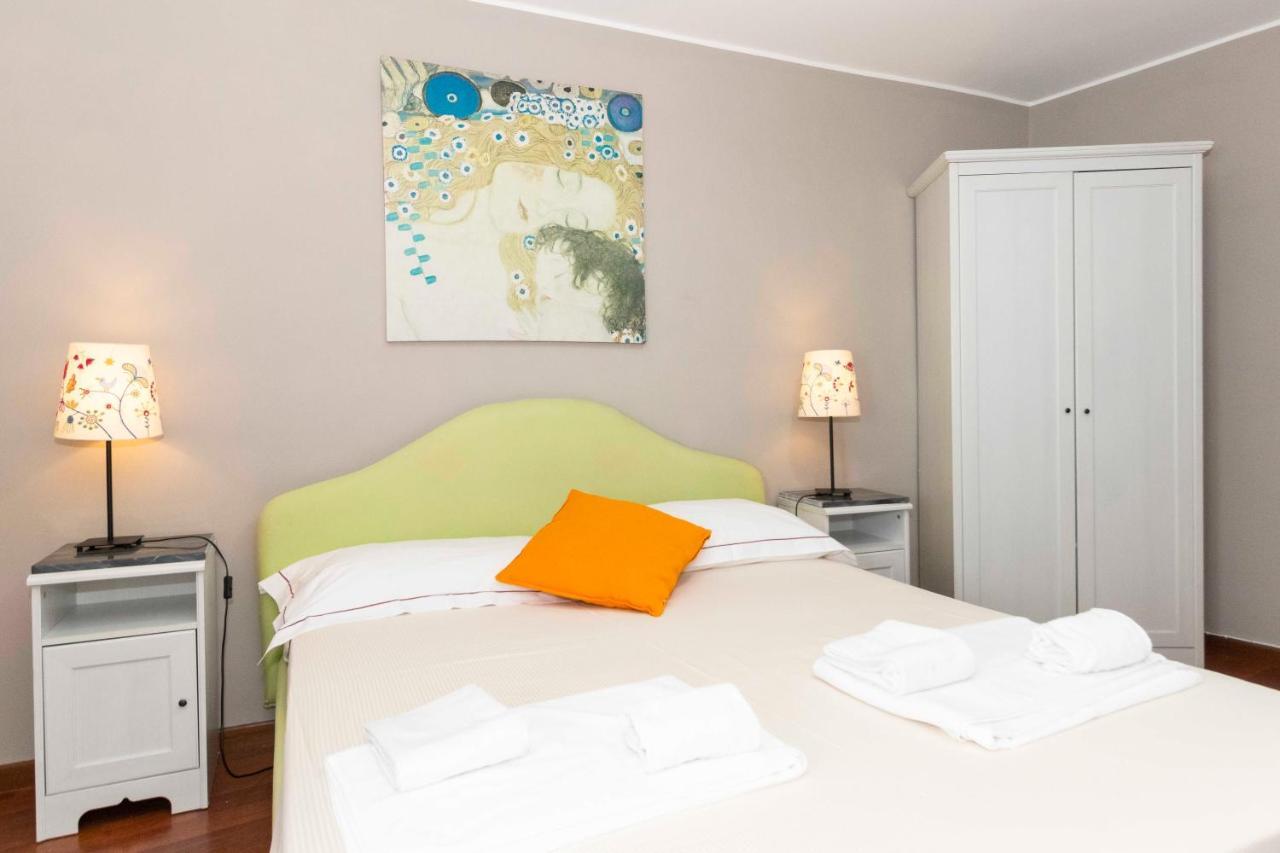 San Salvario Apt With Balcony Turin Exterior foto